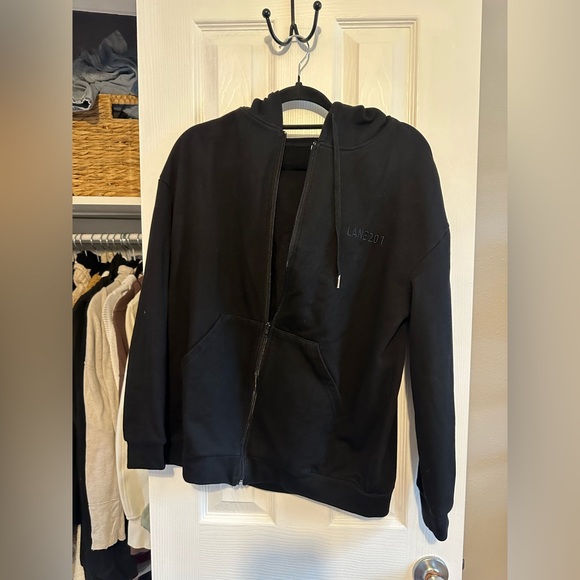 Lane 201 Black Oversized Zip-Up Jacket - Workout, lounge, cozy - Picture 3 of 3